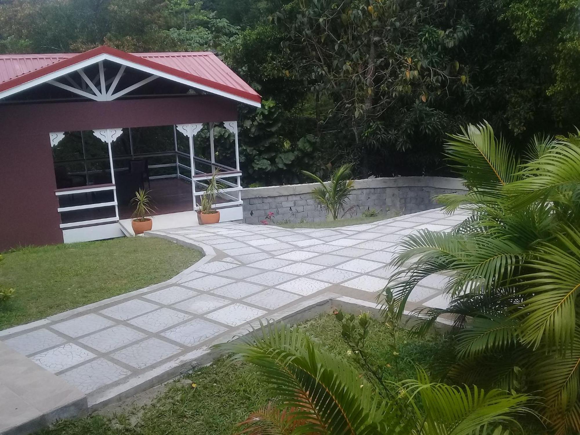 Royal Escape - 1 Hotel Anse La Raye Phòng bức ảnh